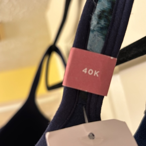 Cacique Lane Bryant Plus Size Floral Smooth Lightly Lined Balconette Bra 40K - Picture 4 of 7